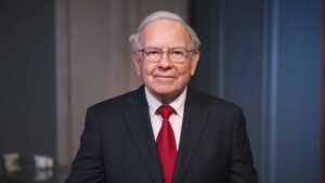 5 Types of People You Should Not Trust According to Warren Buffett